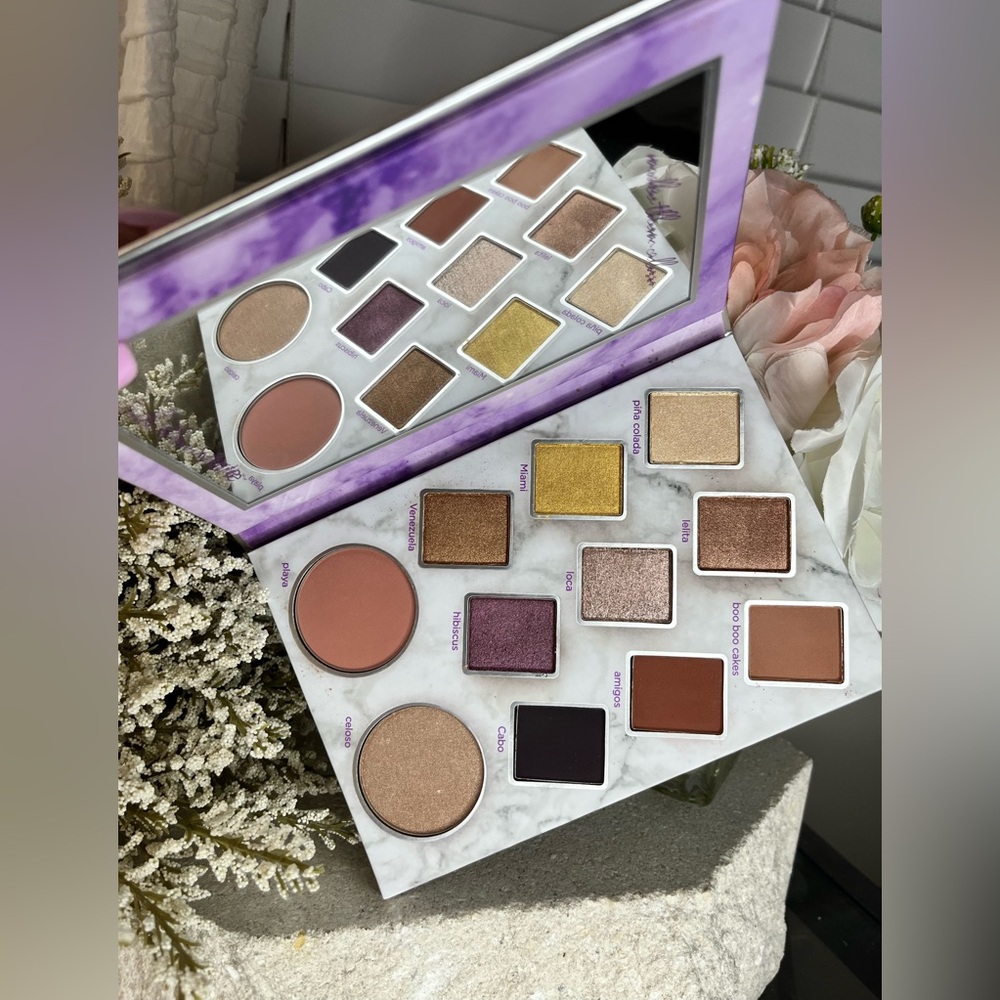 NIB - Lele Pons x Tarte - Eye & Cheek Palette